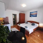 Apartments Ivan